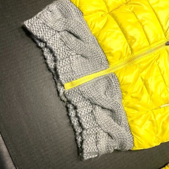 Hooded Yellow Bomber Jacket - Picture 5 of 9